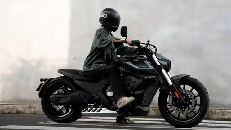 BendaLFC700-2(1).jpg