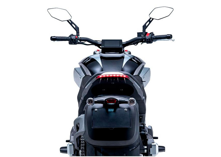 BendaLFC700-4.jpg