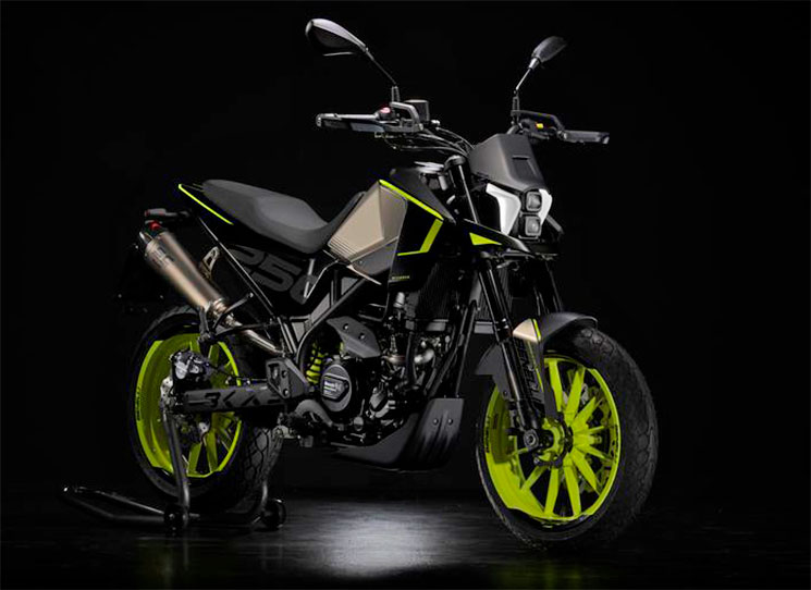 /BenelliBKX250-2023