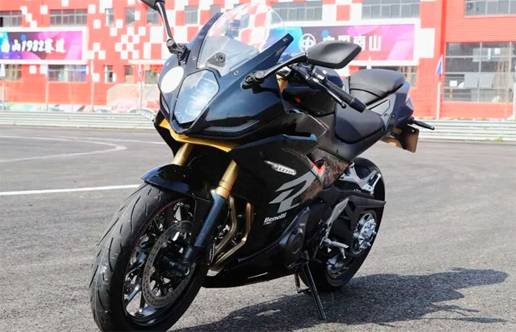 BenelliTornado402R