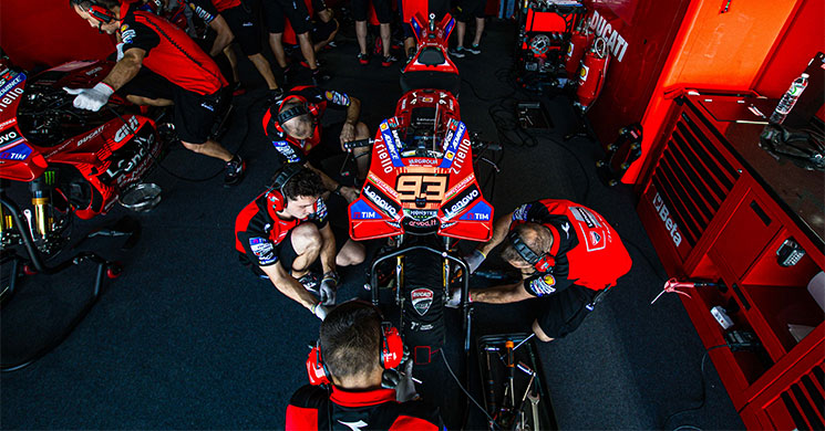 BoxMarcMarquez.jpg