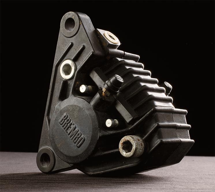 pinza led brembo