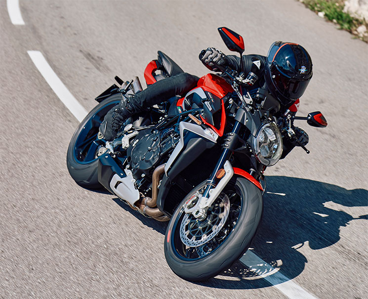 Brutale1000-1000-RR-Ottantesimo