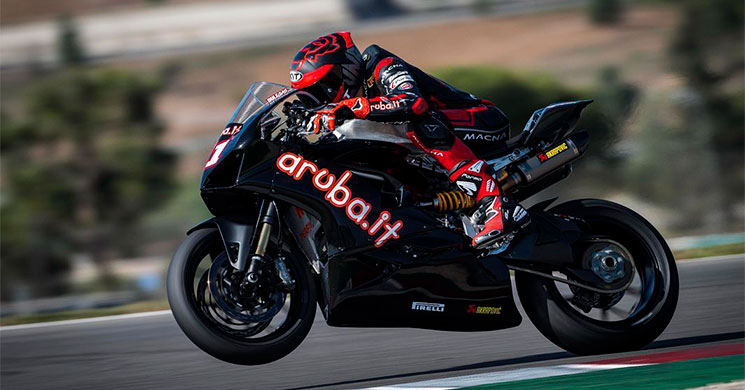 BulegaNicoloPanigaleV2.jpg