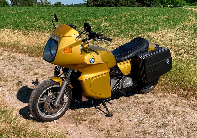 Burgman650-BMW-R100RS.jpg