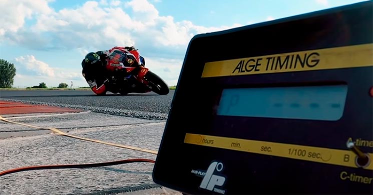 /CBR1000RR-Record.jpg