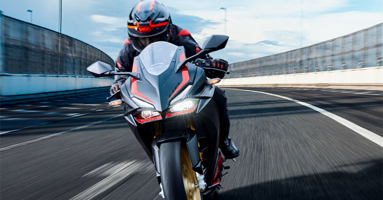 CBR250-RR-2021.jpg