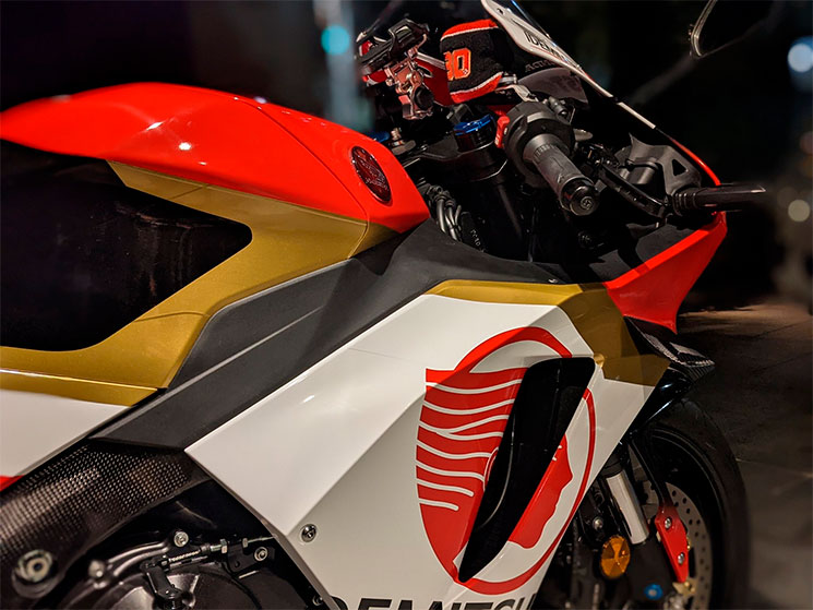 CBR600RR-2021-LCR-Honda-4.jpg