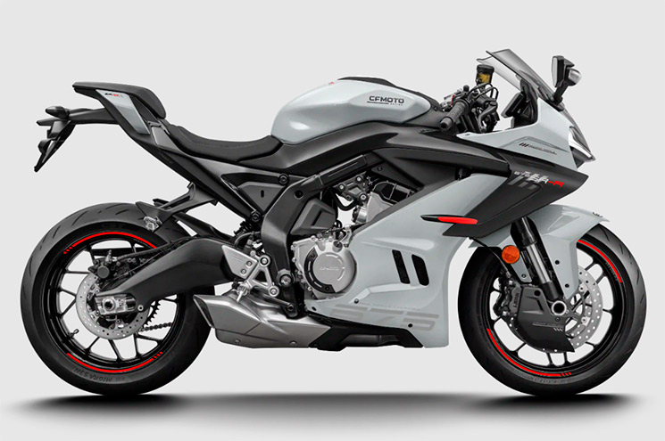 CFMOTO-675SR-R.