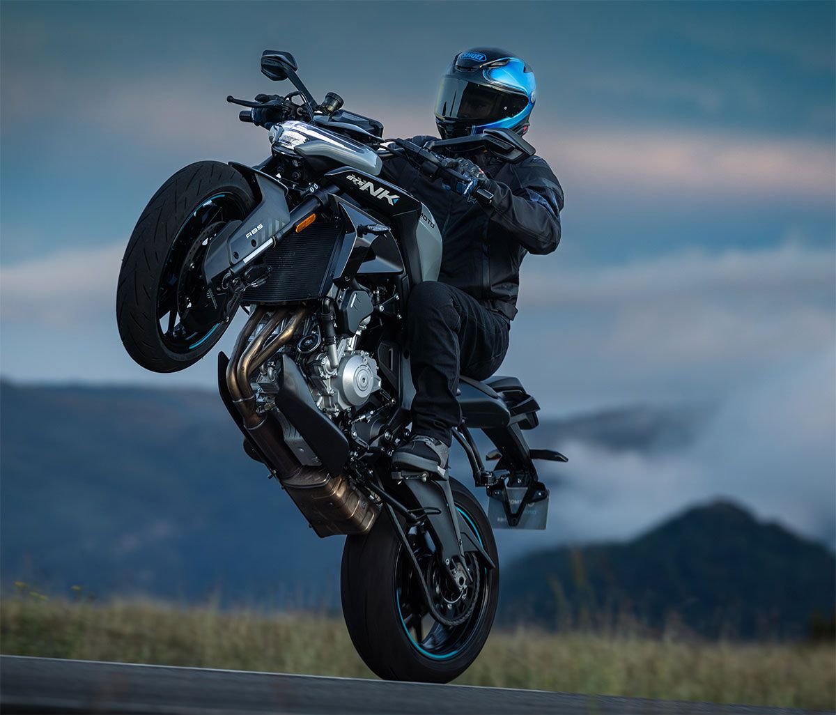 CFMOTO675NK_compressed