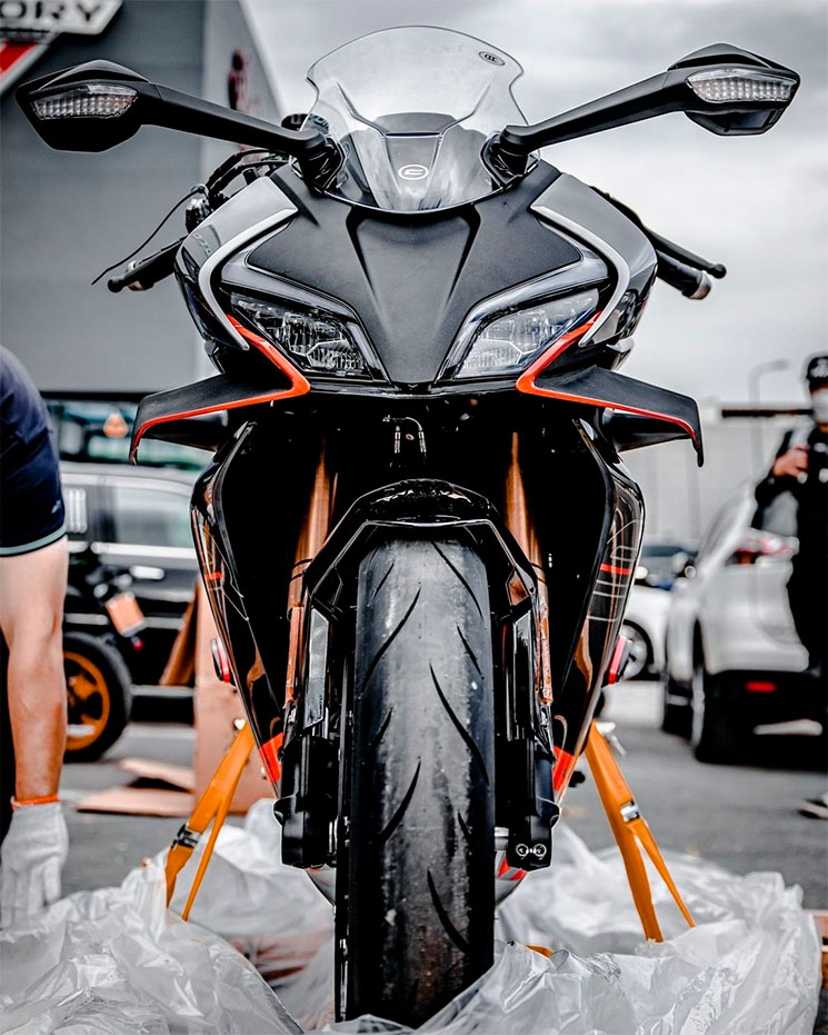 CFMoto450SR
