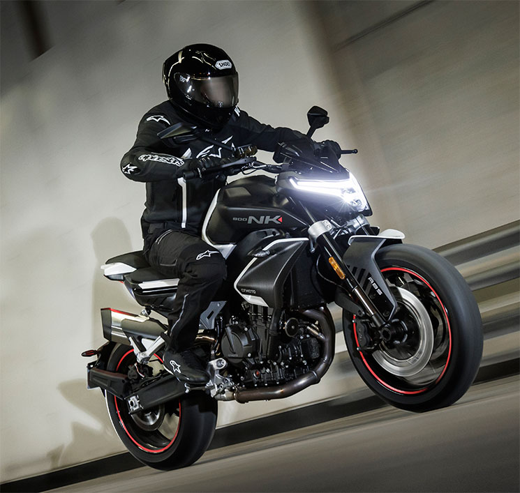 CFMoto800NK