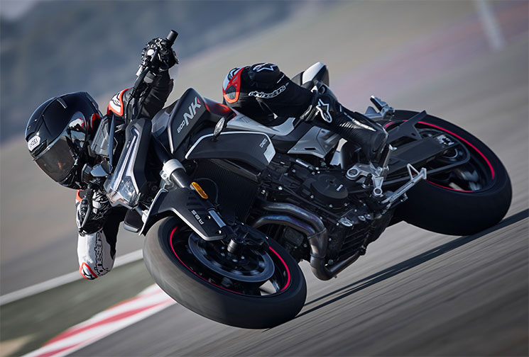 CFMoto800NK