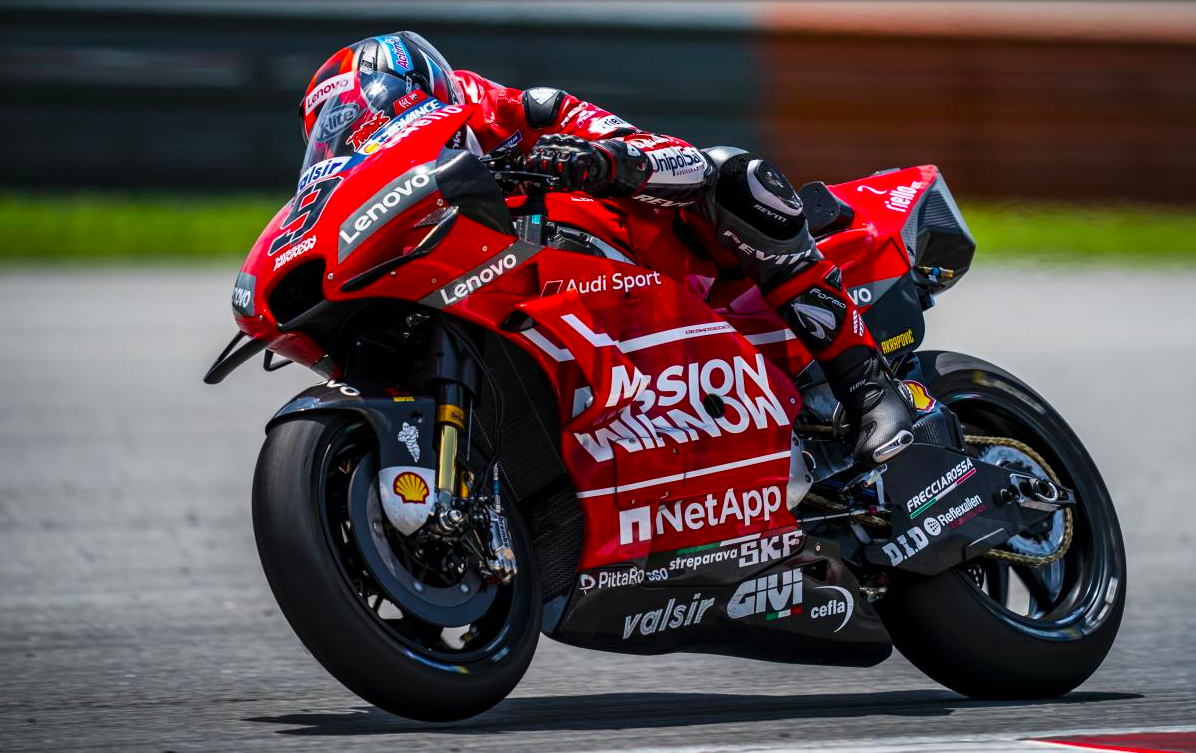 Danilo Petrucci se estrena este ao en el equipo oficial Ducati.