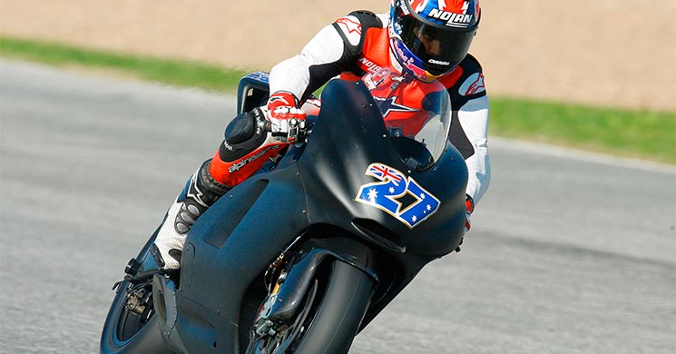 CaseyStoner2007-43.jpg