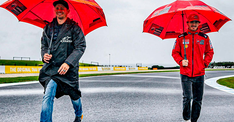CaseyStonerBagnaia.jpg