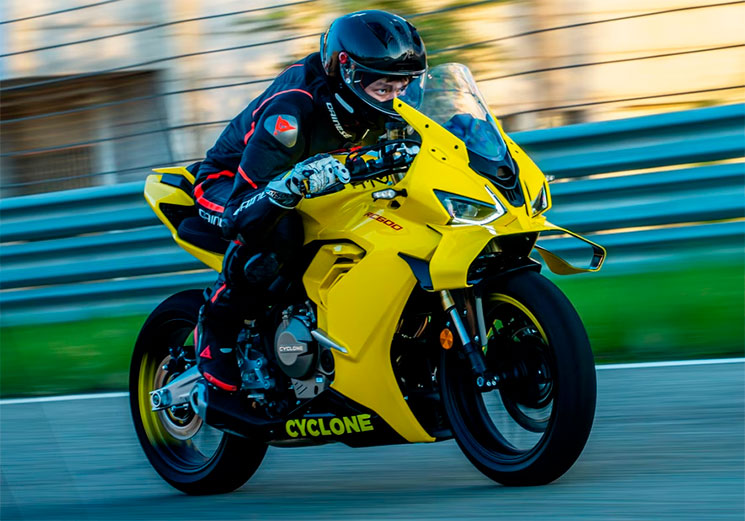 /CycloneRC600-1.jpg