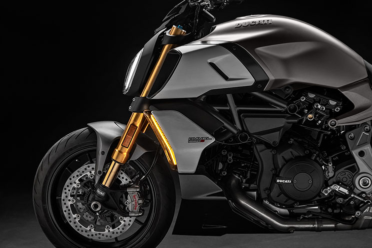 DUCATI-DIAVEL-1260-S-2019