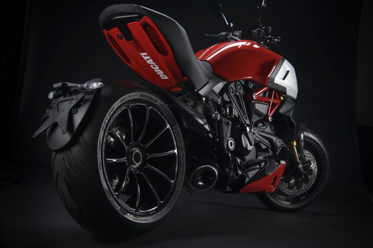 diavel
