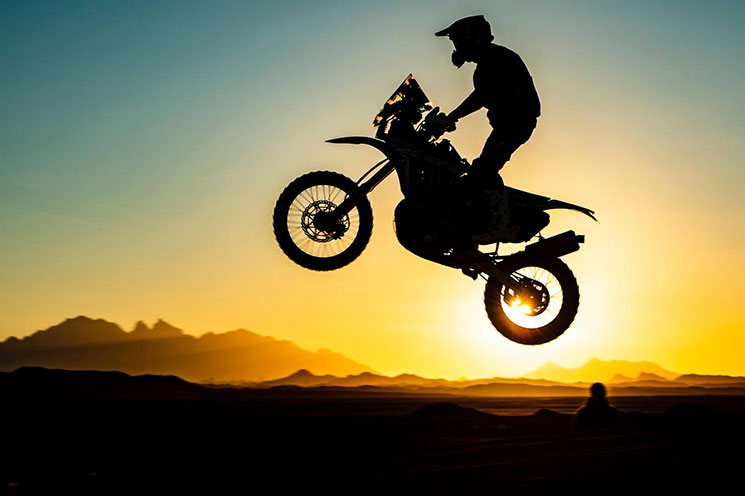 /Dakar-salto.jpg