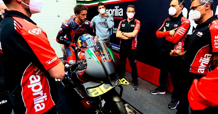 DoviziosoAprilia6354.jpg