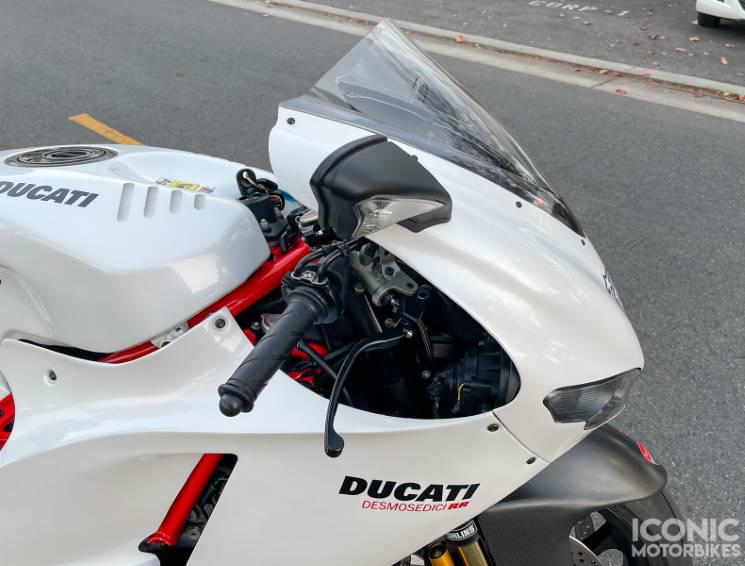 ducati desmosedici RR