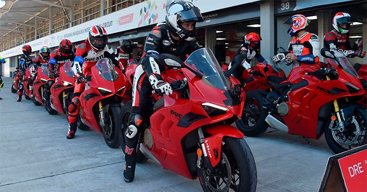 ducati school