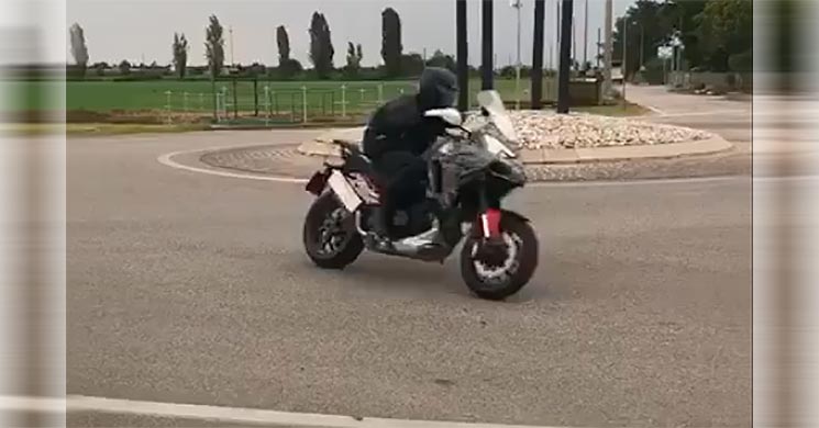 Ducati-Multistrada-V4.jpg