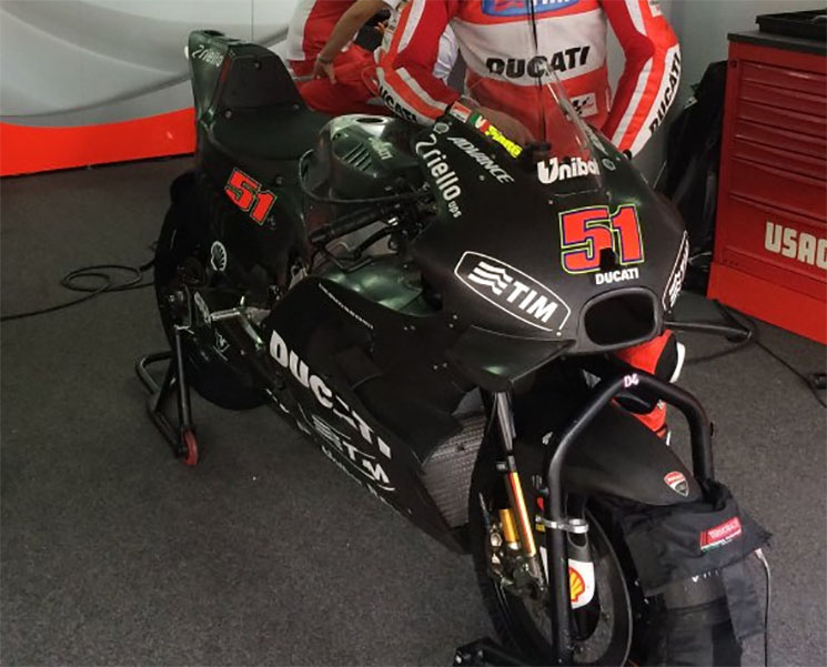 Ducati-gp16-pirro-2.jpg