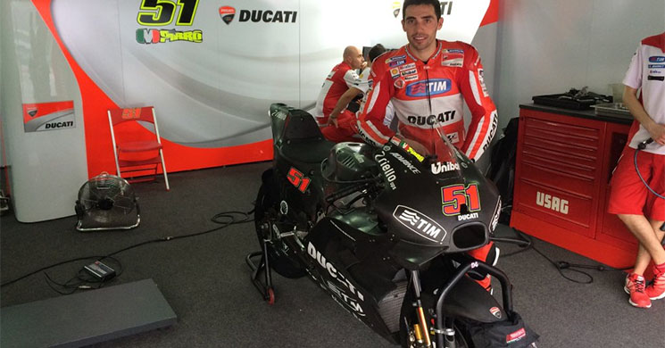 Ducati-gp16-pirro.jpg