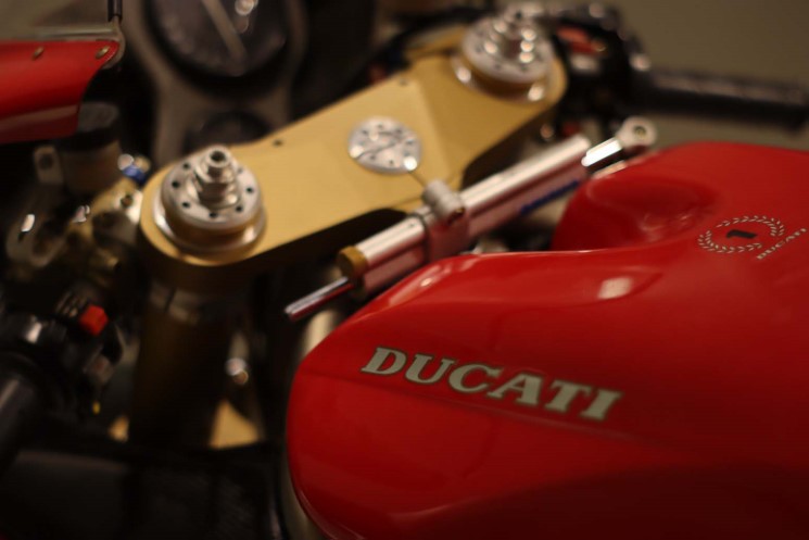 Ducati916