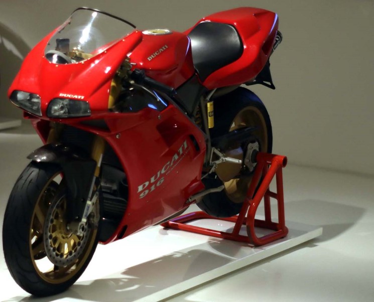 Ducati916