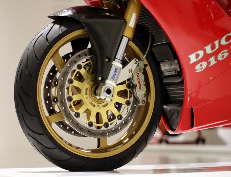 Ducati916