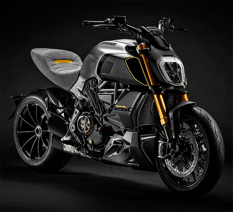 DucatiDiavel-1260-Materico-2.jpg
