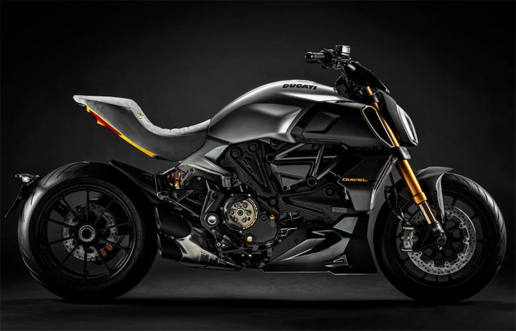 DucatiDiavel-1260-Materico-3.jpg