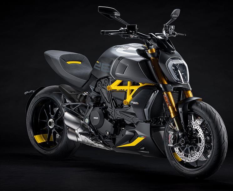 /DucatiDiavel2021