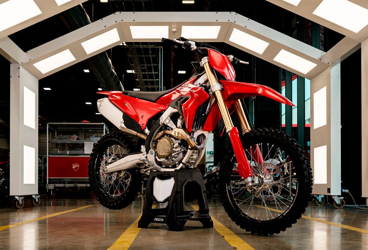 ducati flat track