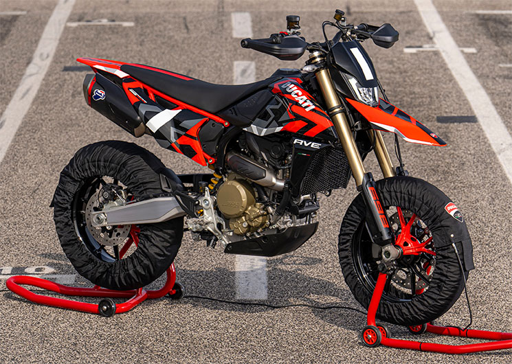 DucatiHypermotard698-Mono.jpg