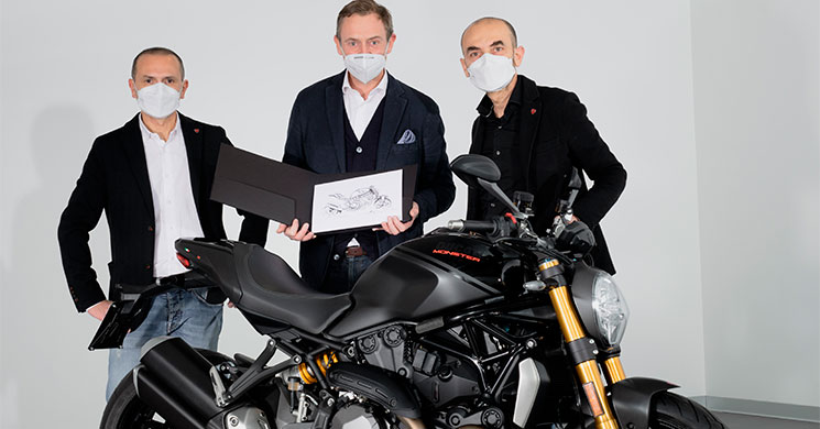 DucatiMonster350000.jpg