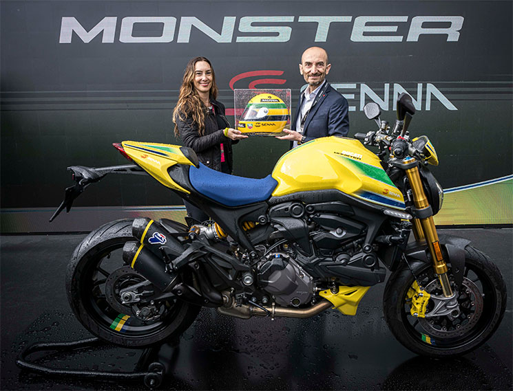 /DucatiMonsterSenna-1.jpg