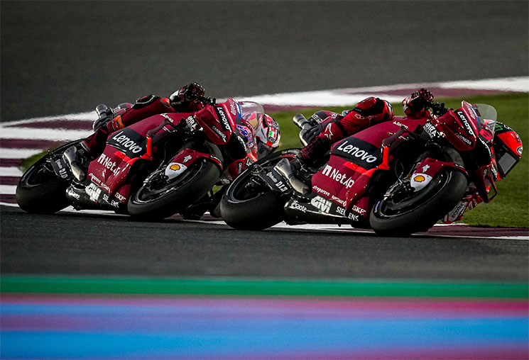 ducatiMotoGPQatar.jpg