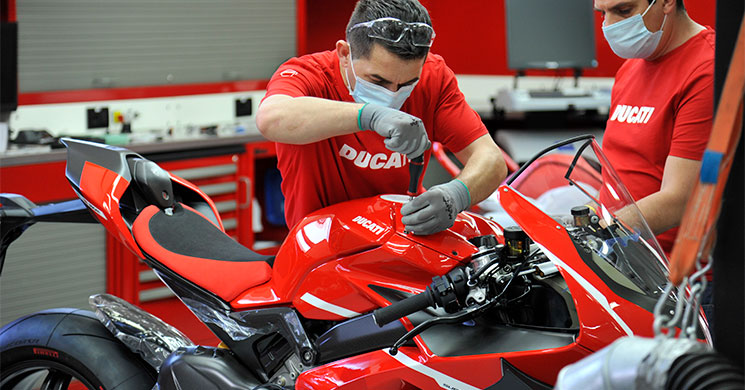 /DucatiMotos.jpg