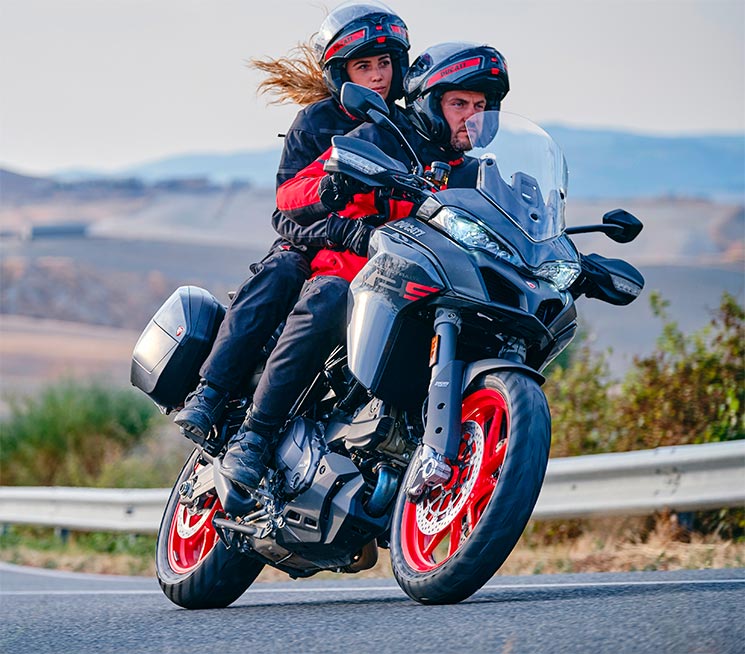 DucatiMultistradaV2-2022-4.jpg