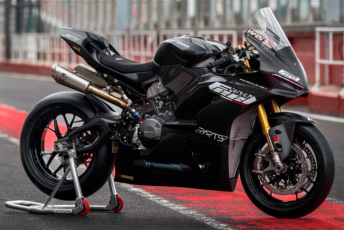 DucatiPanigaleV2