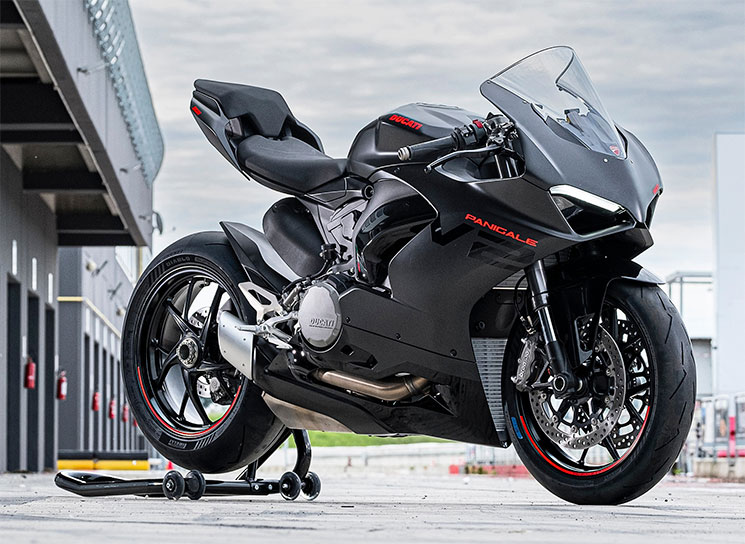 DucatiPanigaleV2