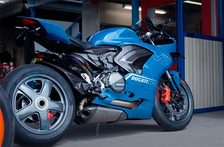 DucatiPanigaleV2-RS2