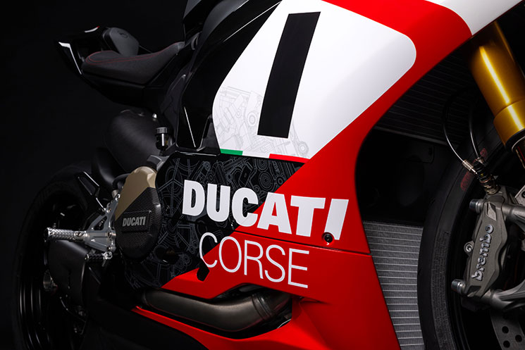 DucatiPanigaleV2-Superquadro_FinalEdition