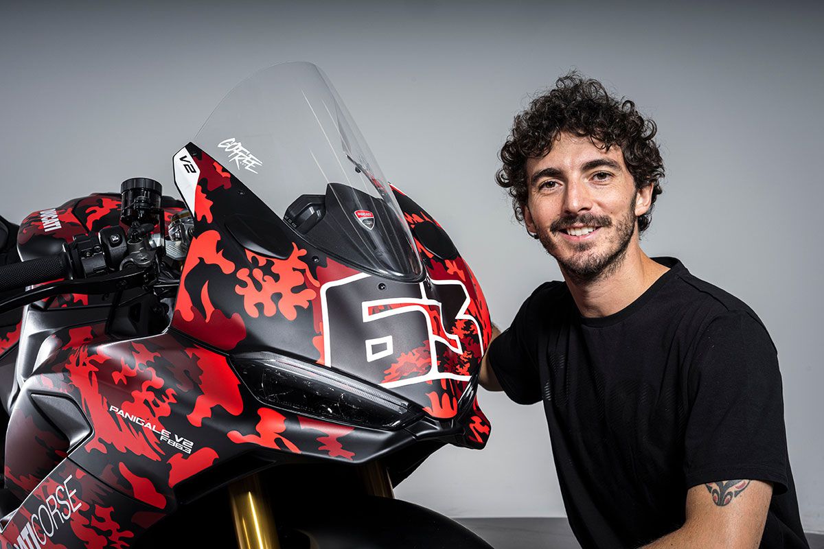 /DucatiPanigaleV2PB63