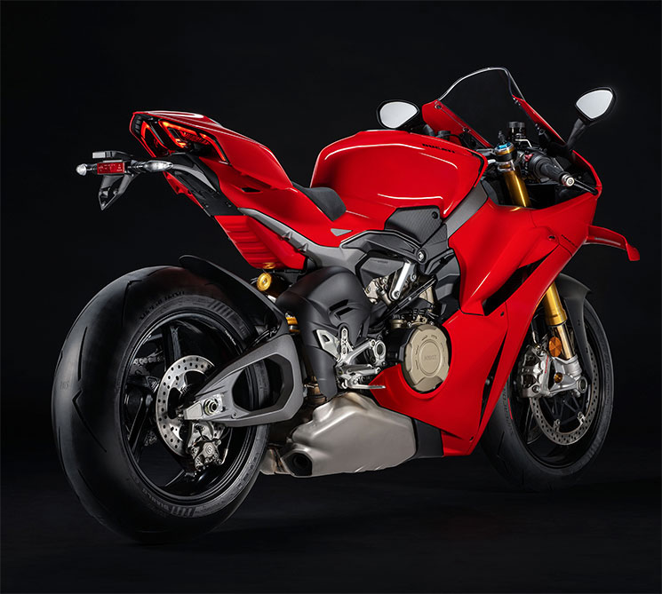 /DucatiPanigaleV4-2025-5.jpg