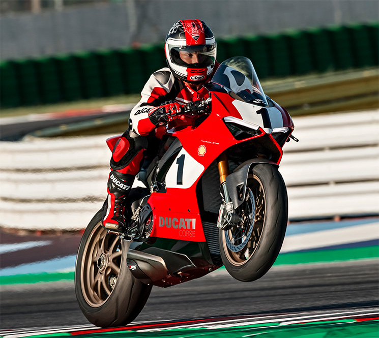 DucatiPanigaleV4-25Aniversario-3.jpg